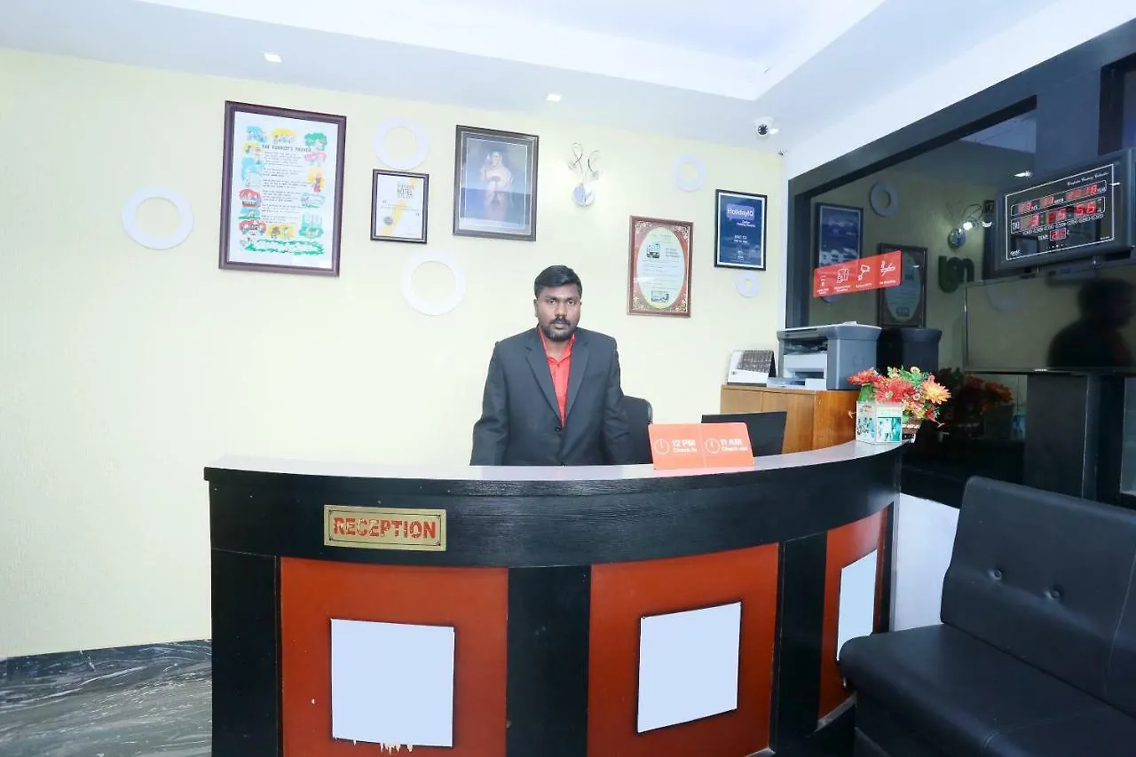 Oyo 24816 Munnar Days Hotell